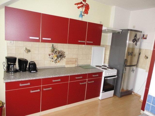Sehr-Schoene-4-Raum-Maisonette-Fewo-Mit-110Qm-Balkon-Zentral-Preiswert-T7 Дрезден Екстер'єр фото