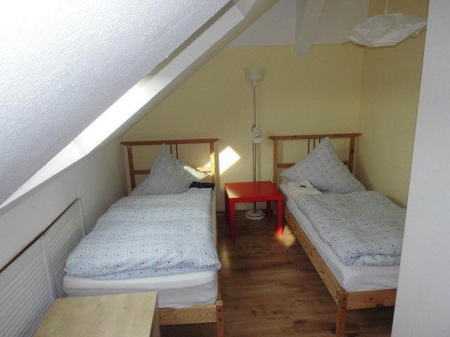 Sehr-Schoene-4-Raum-Maisonette-Fewo-Mit-110Qm-Balkon-Zentral-Preiswert-T7 Дрезден Екстер'єр фото